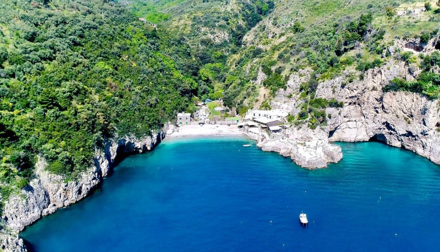 Discover the Stunning Beaches of Massa Lubrense